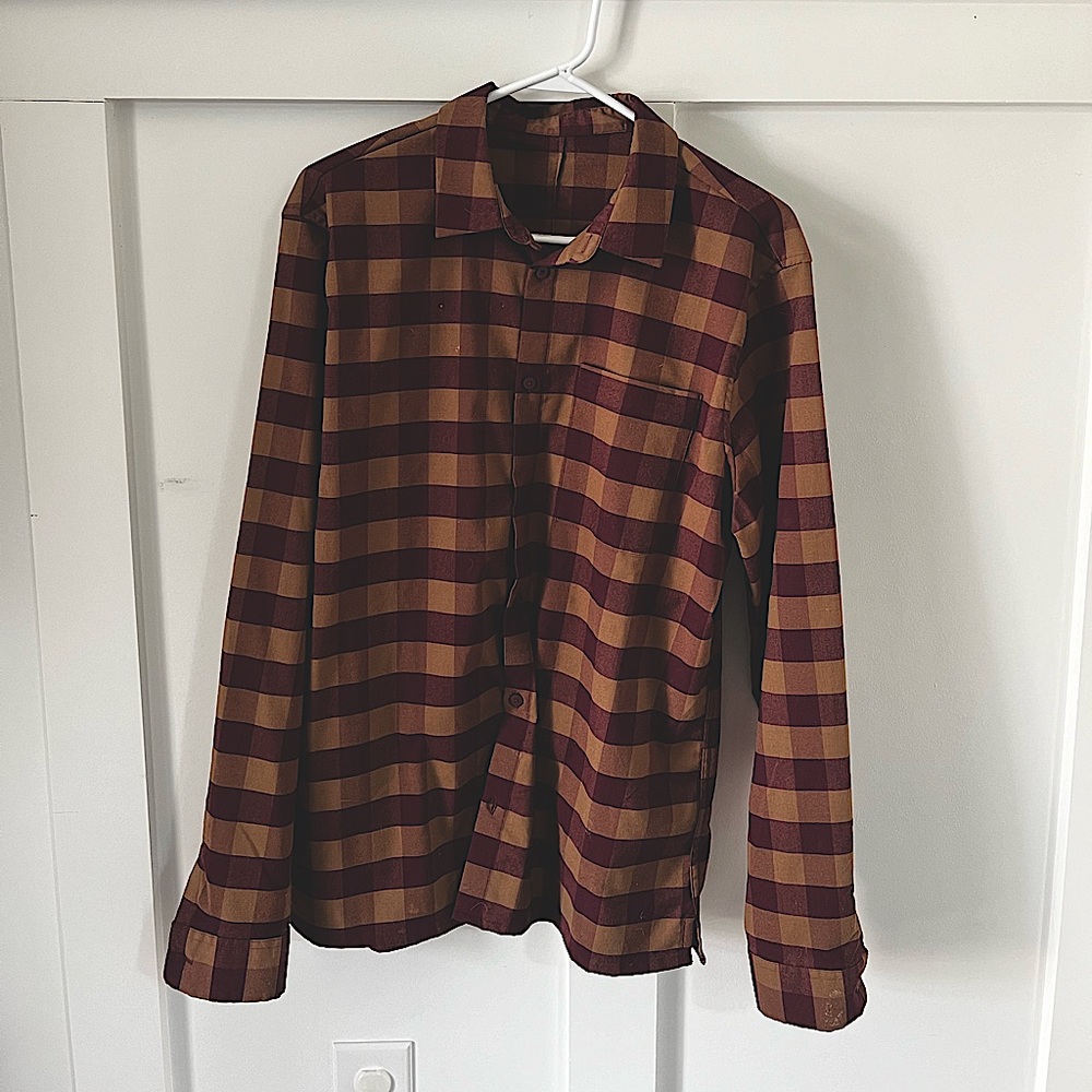 COPY - Lulu lemon men’s button up